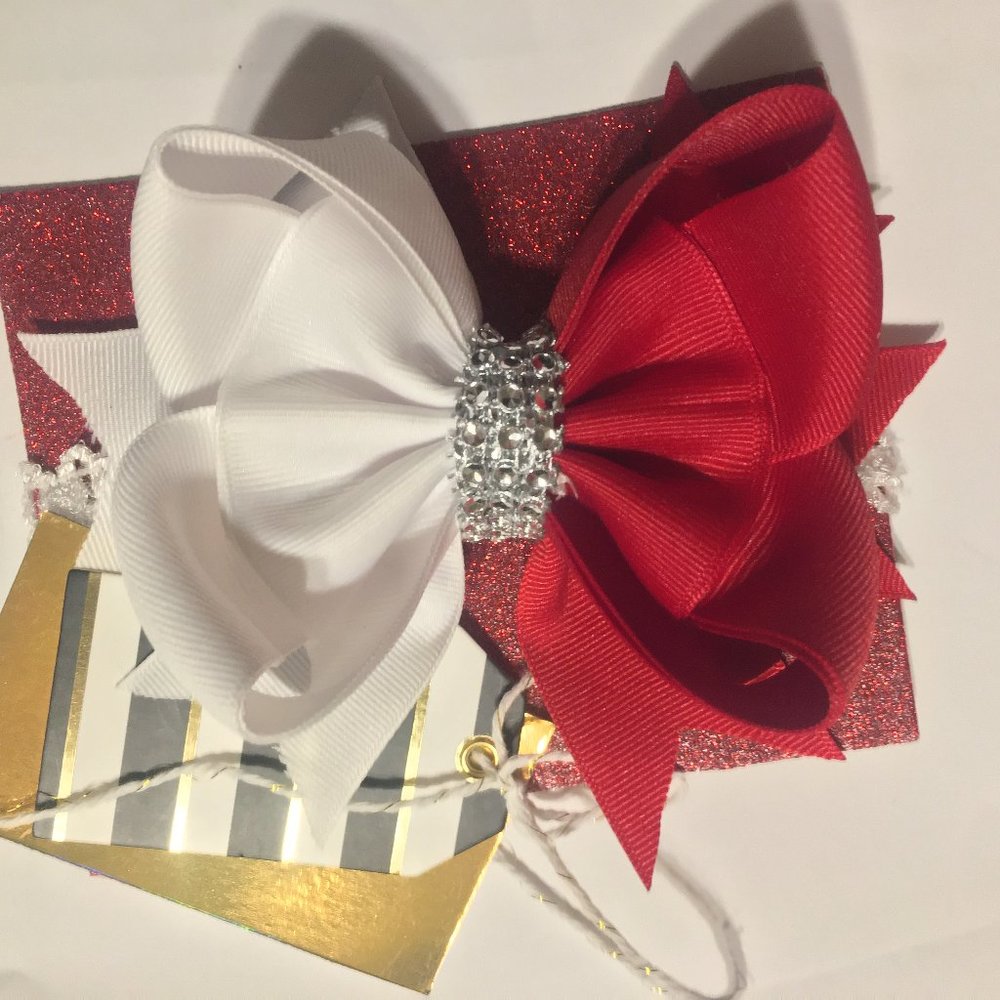 HAIR BOW OR HEAD BAND